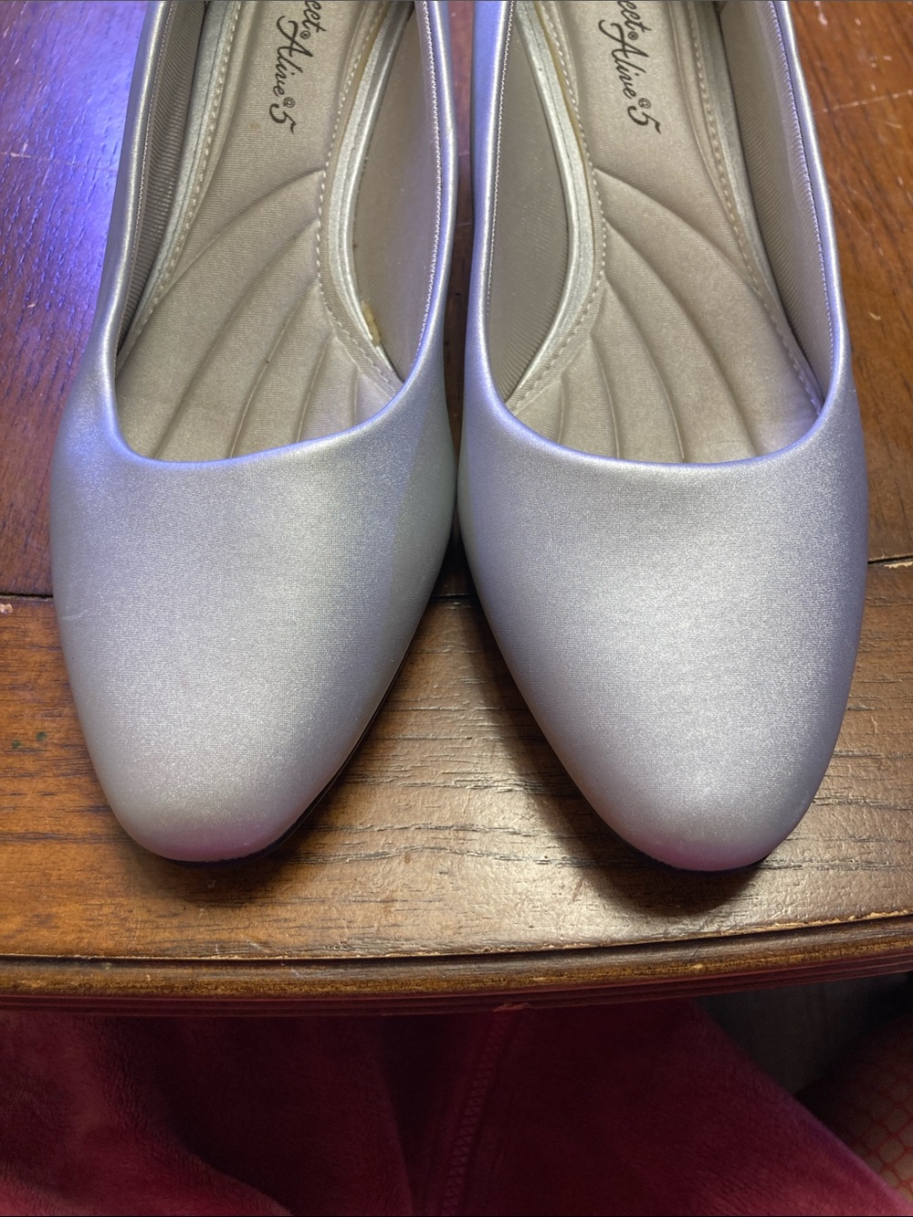 easy street Silver Metallic Short Heels - Picture 5 of 9